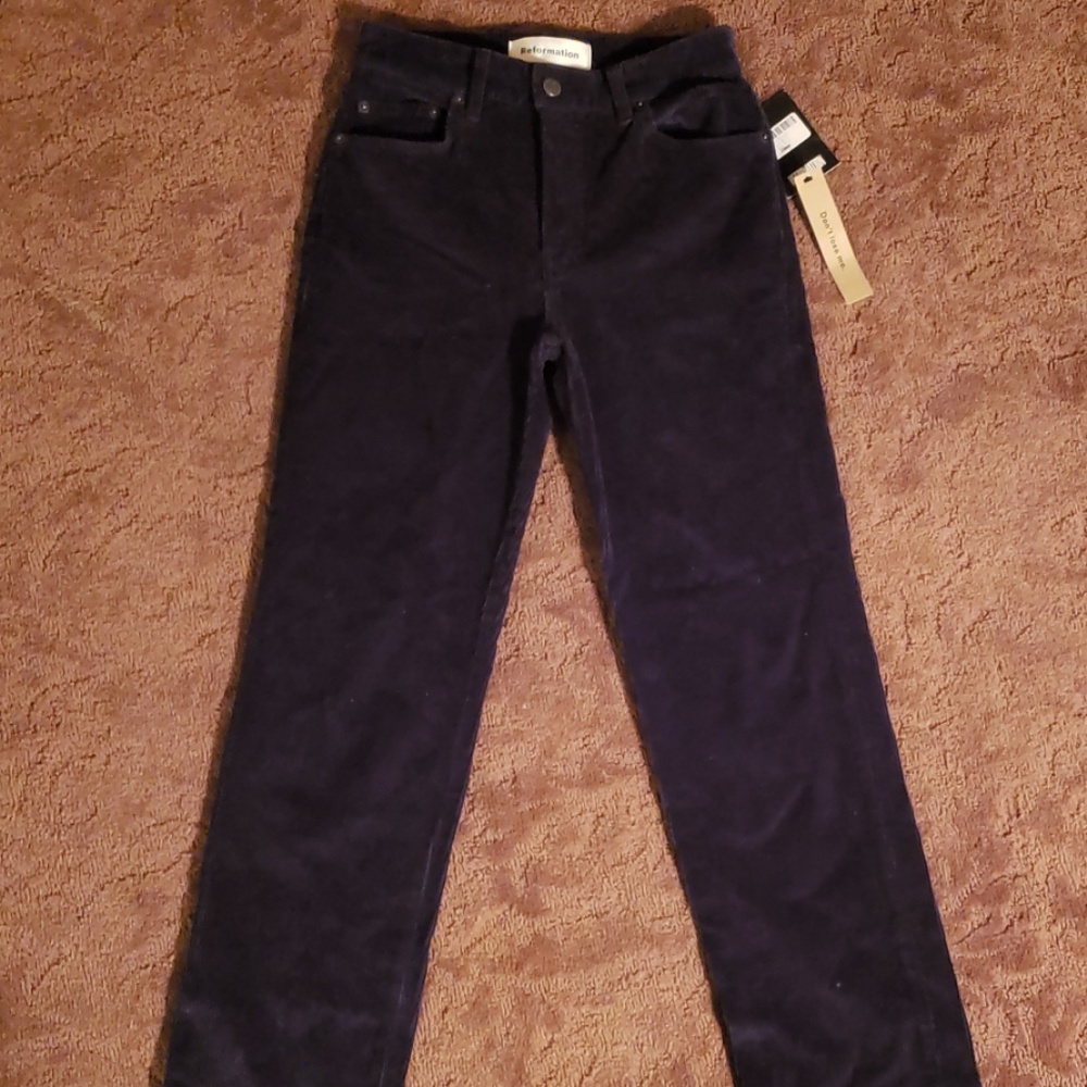 Reformation- The Lane Corduroy Pant